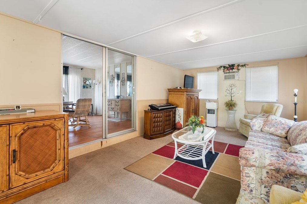 10901 128 St, Belleview FL  34420-6949 exterior