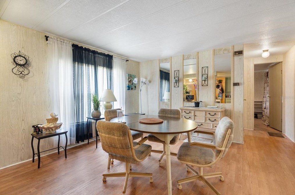 10901 128 St, Belleview FL  34420-6949 exterior