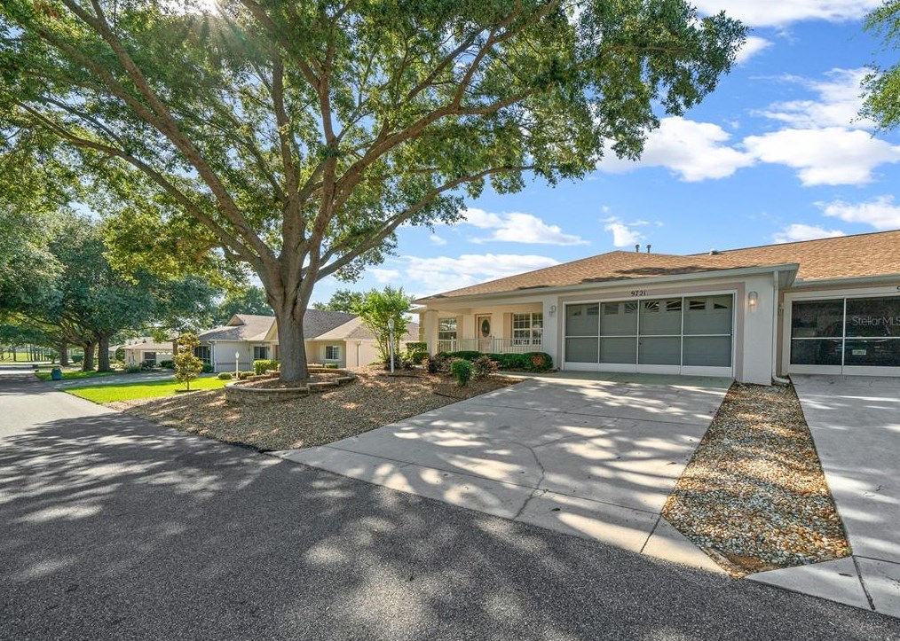 9721 96th St, Ocala, FL 34481-5572
