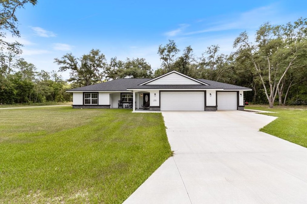 370 Finland Ln, Dunnellon, FL 34434-5414