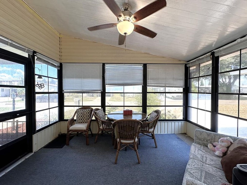 343 Nesbitt Park Ave, Davenport FL  33897-8231 exterior