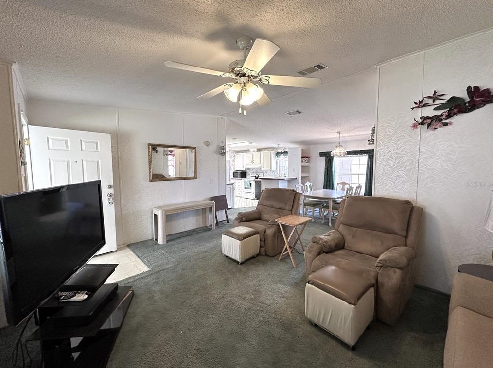 343 Nesbitt Park Ave, Davenport FL  33897-8231 exterior