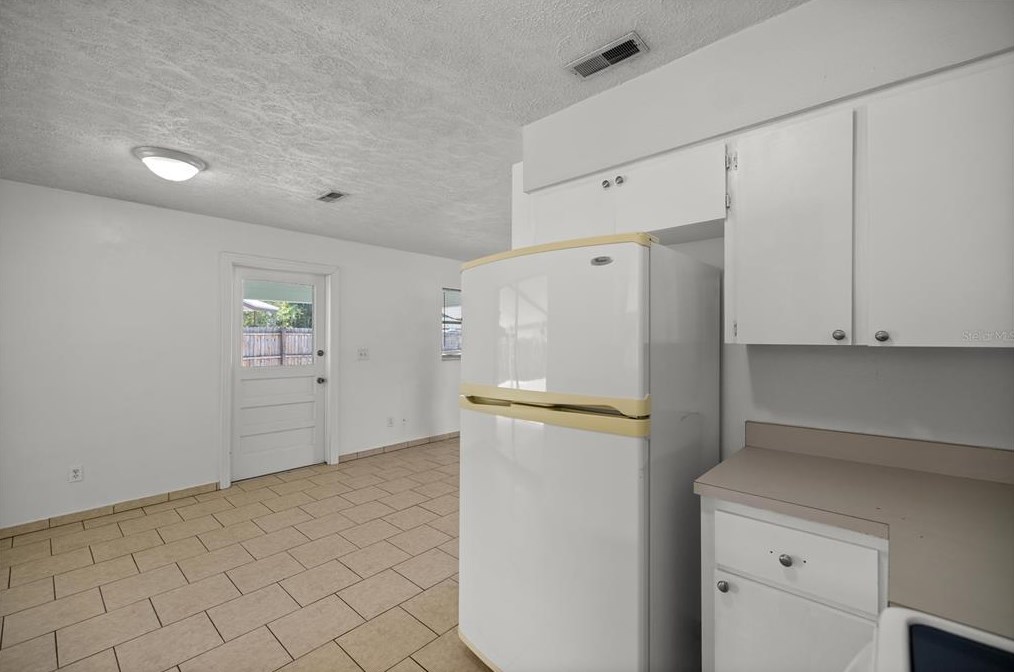 3721 14th Ave, Ocala FL  34479-2411 exterior