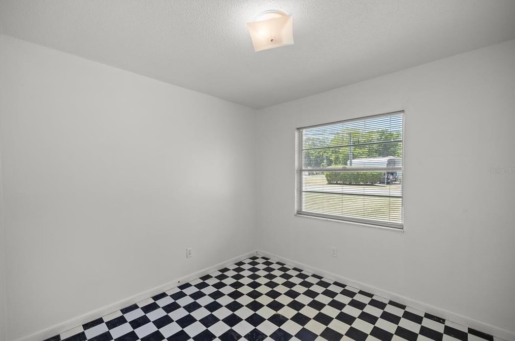 3721 14th Ave, Ocala FL  34479-2411 exterior