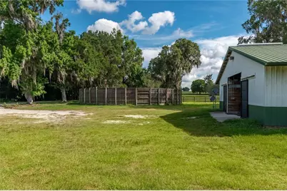 12520 NW 160th Street, Reddick, FL 32686 - Photo 18