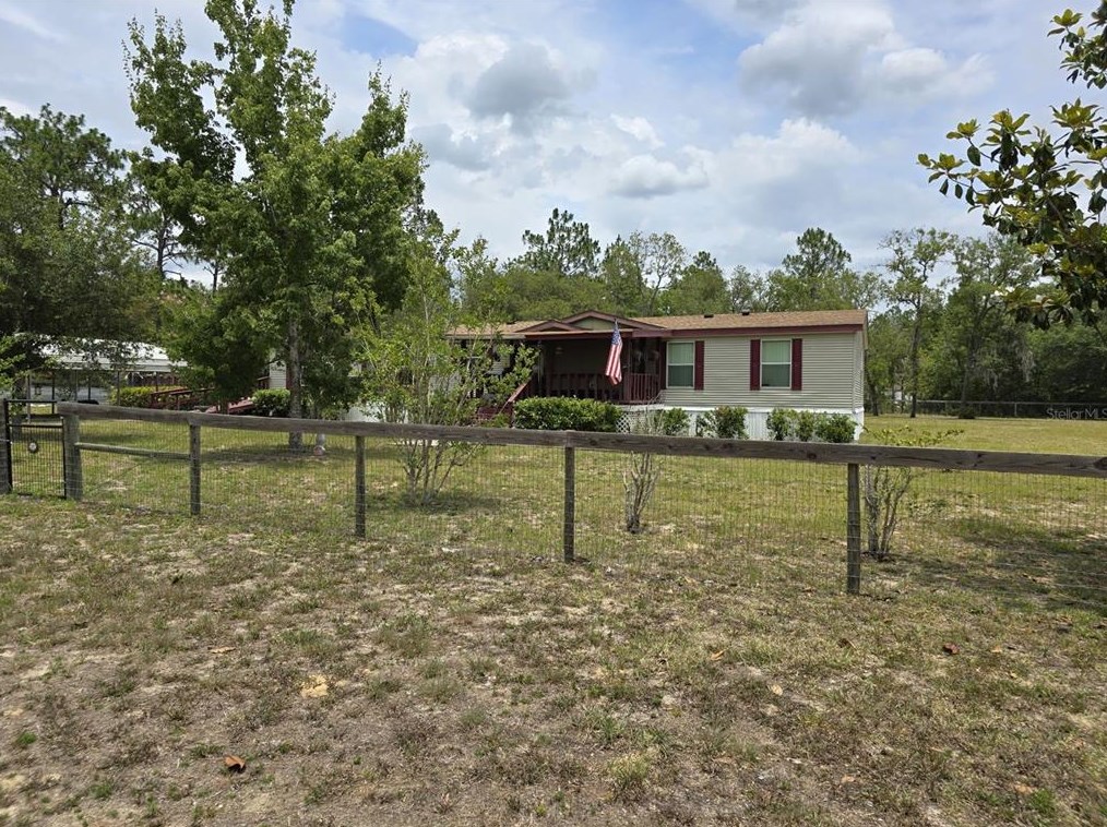 731 136th Ct, Williston, FL 32696-8752