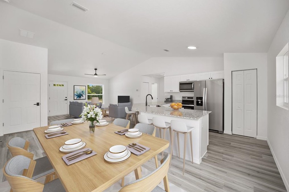 131 Commodore Rd, Dunnellon FL 34431-2214 exterior