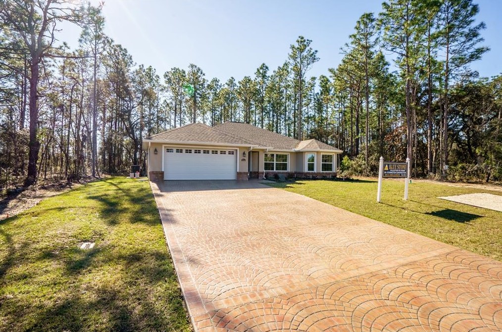 1914 Citrus Springs Blvd, Dunnellon, FL 34434-7212