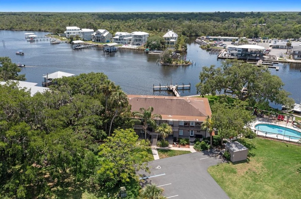 5215 S Swiftwater Way #4, Homosassa, FL 34448