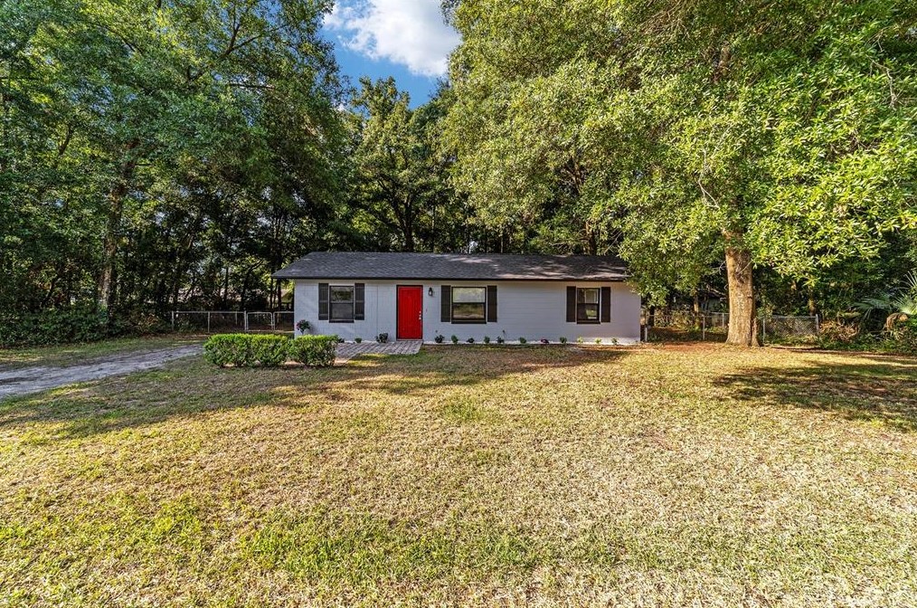 7560 79th St, Ocala, FL 34476-6945