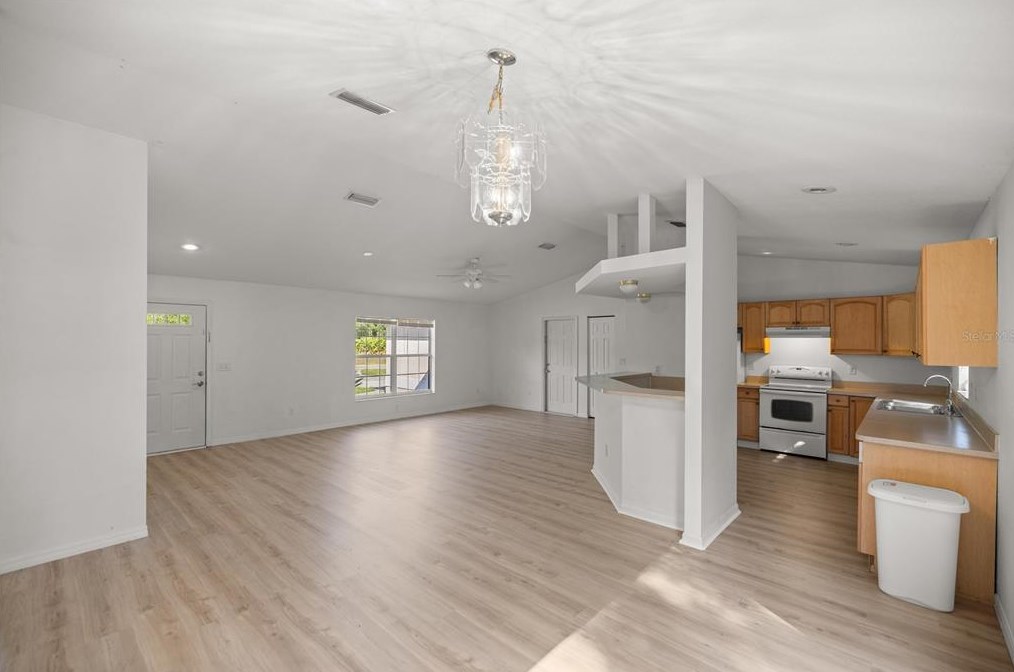 5907 Summerfield Pt, Dunnellon FL  34434-8261 exterior