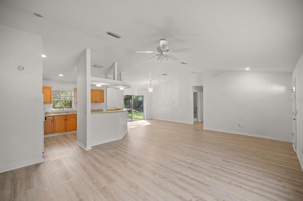 5907 Summerfield Pt, Dunnellon FL  34434-8261 exterior