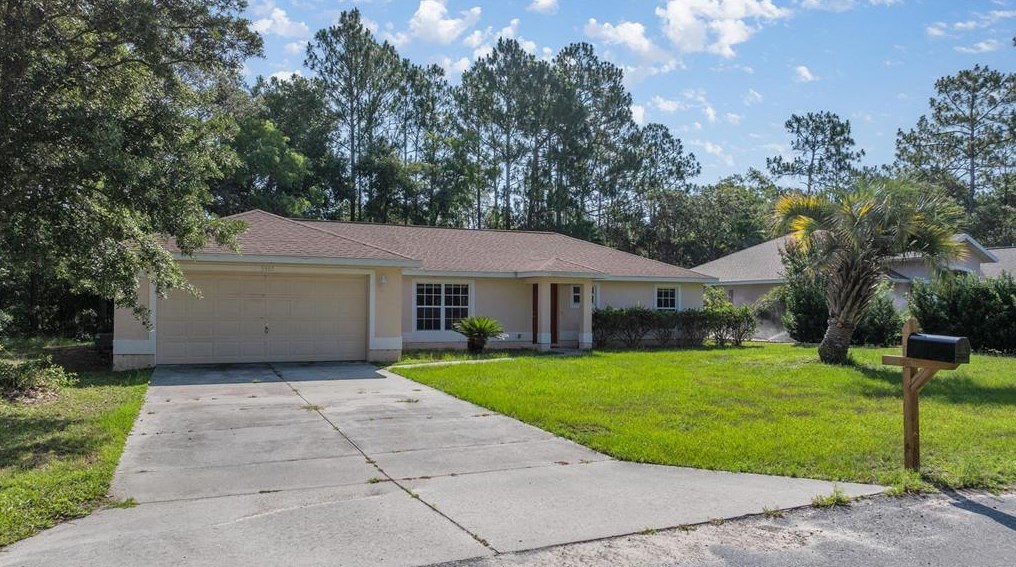 5907 Summerfield Pt, Dunnellon FL  34434-8261 exterior