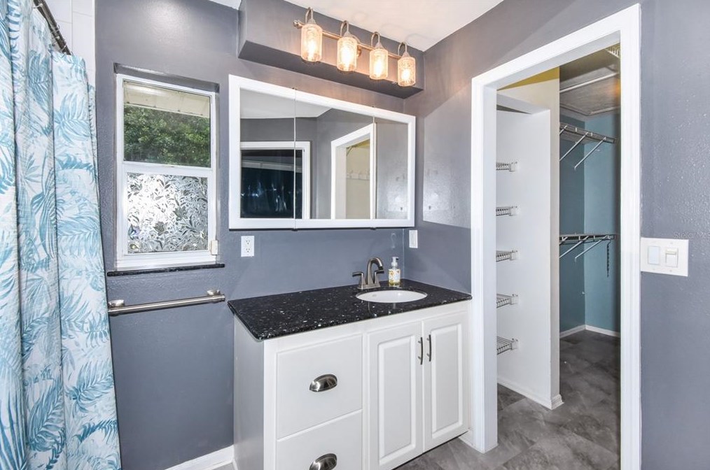 268 Shorewood Dr, Dunnellon FL 34431-3731 exterior