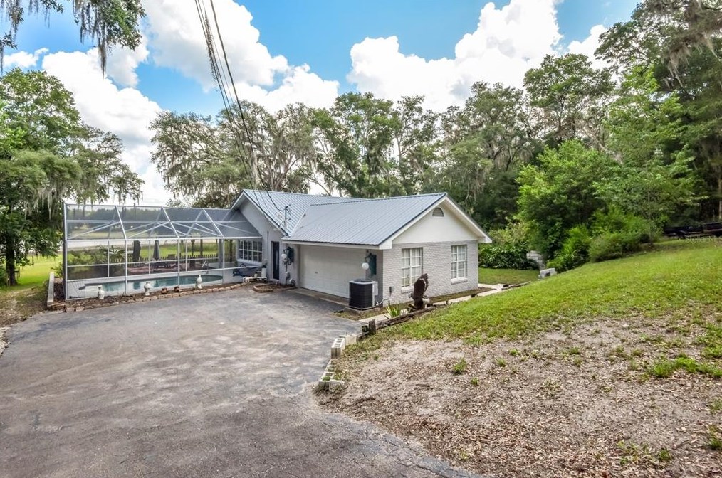 268 Shorewood Dr, Dunnellon FL 34431-3731 exterior