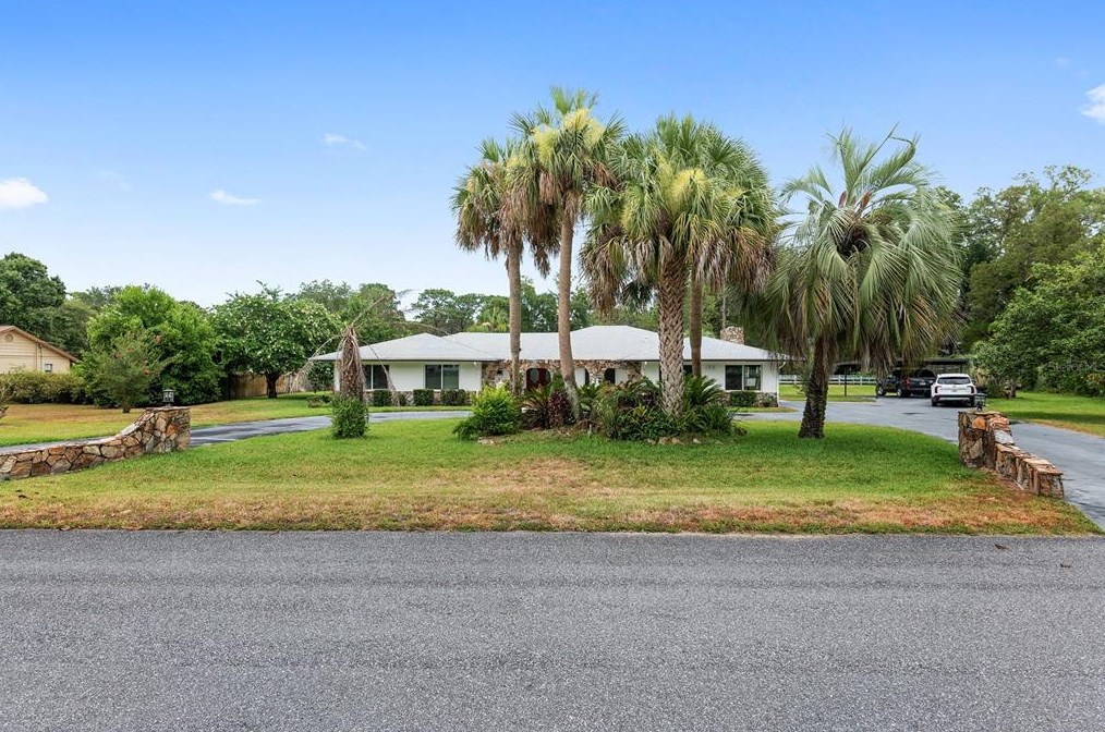 4825 3rd St, Ocala, FL 34471-3311