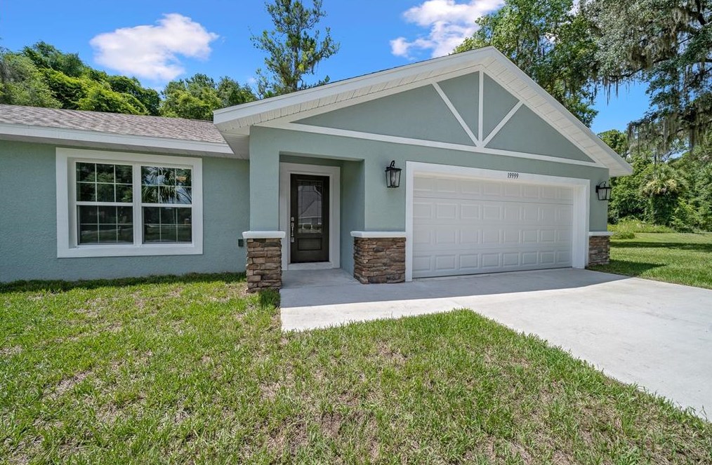 19999 Cardinal Ct, Dunnellon, FL 34432
