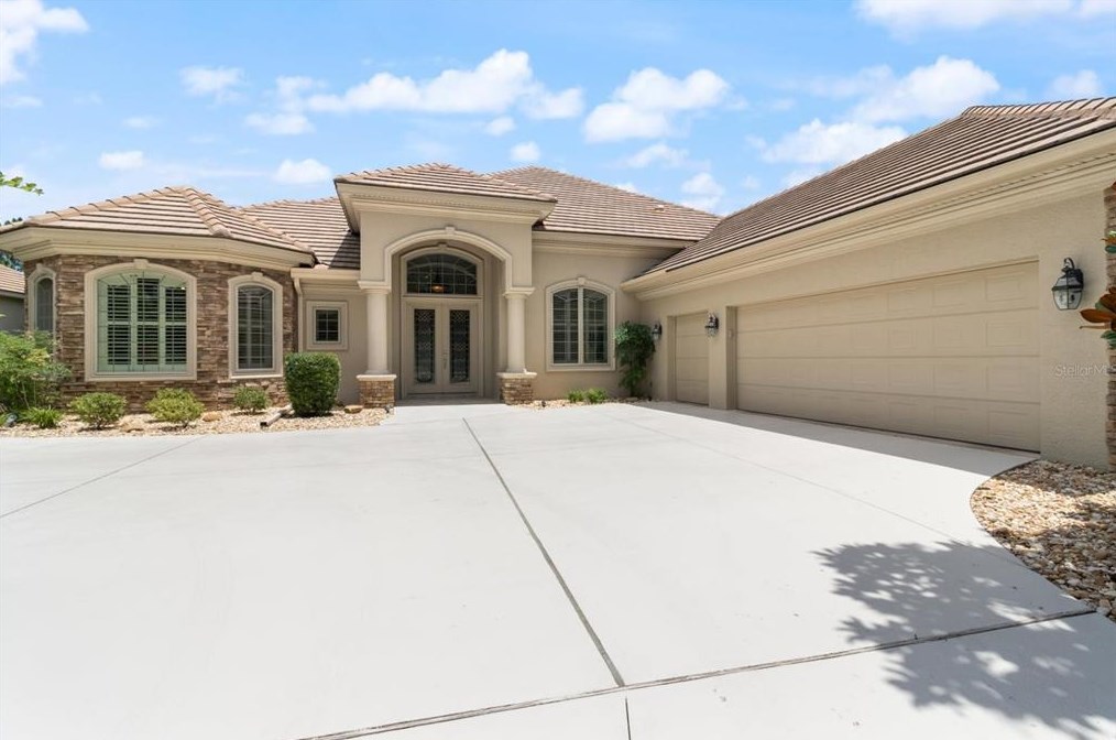 2771 N Cross Water Path, Lecanto, FL 34461