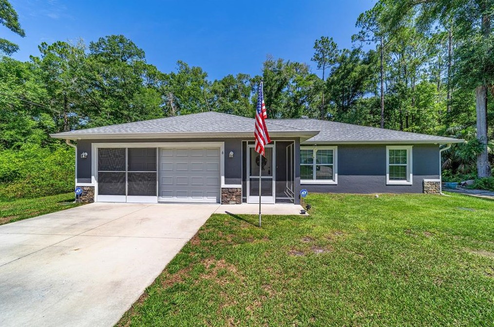 6 Sequoia Loop, Ocklawaha, FL 32179