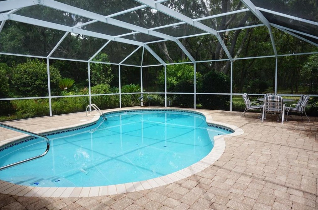 83 N Indianapolis Ave, Hernando, FL 34442