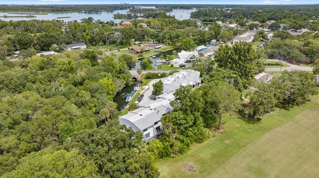 9330 W Fort Island Trail #7, Crystal River, FL 34429