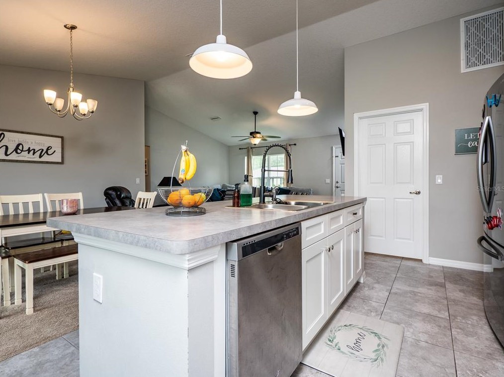 1436 Ne 161 Pl, Citra, FL 32113