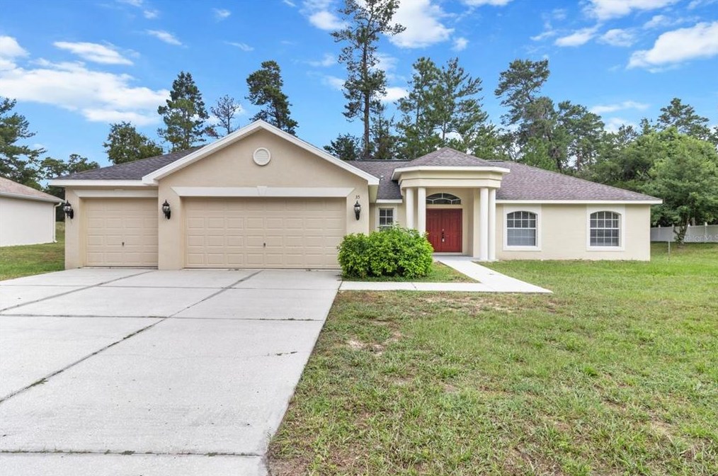 35 Grass St, Homosassa, FL 34446