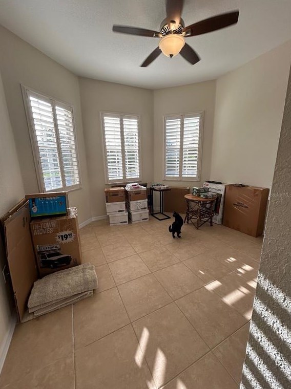 10050 Regatta Blvd, Oxford, FL 34484