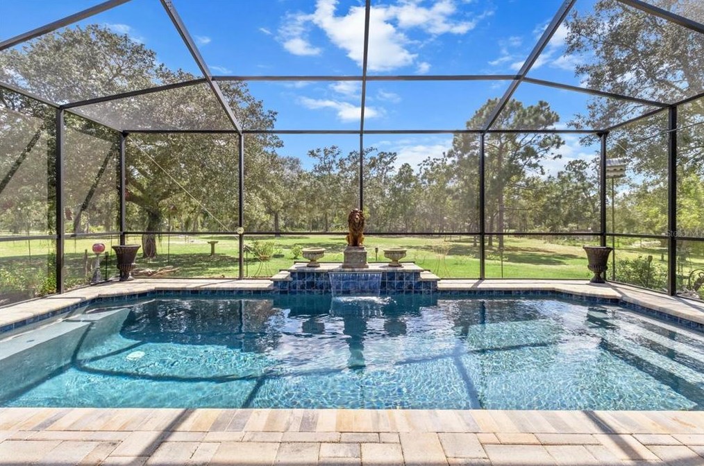 5470 W Oaklawn St, Homosassa, FL 34446