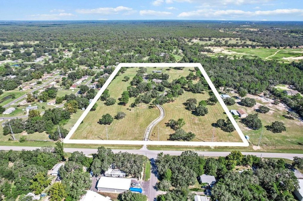 5809 W Grover Cleveland Blvd, Homosassa, FL 34446
