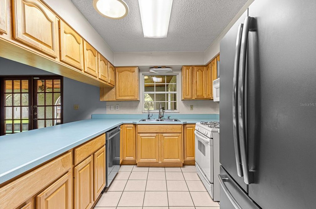 16100 Se 27th Ave, Summerfield, FL 34491