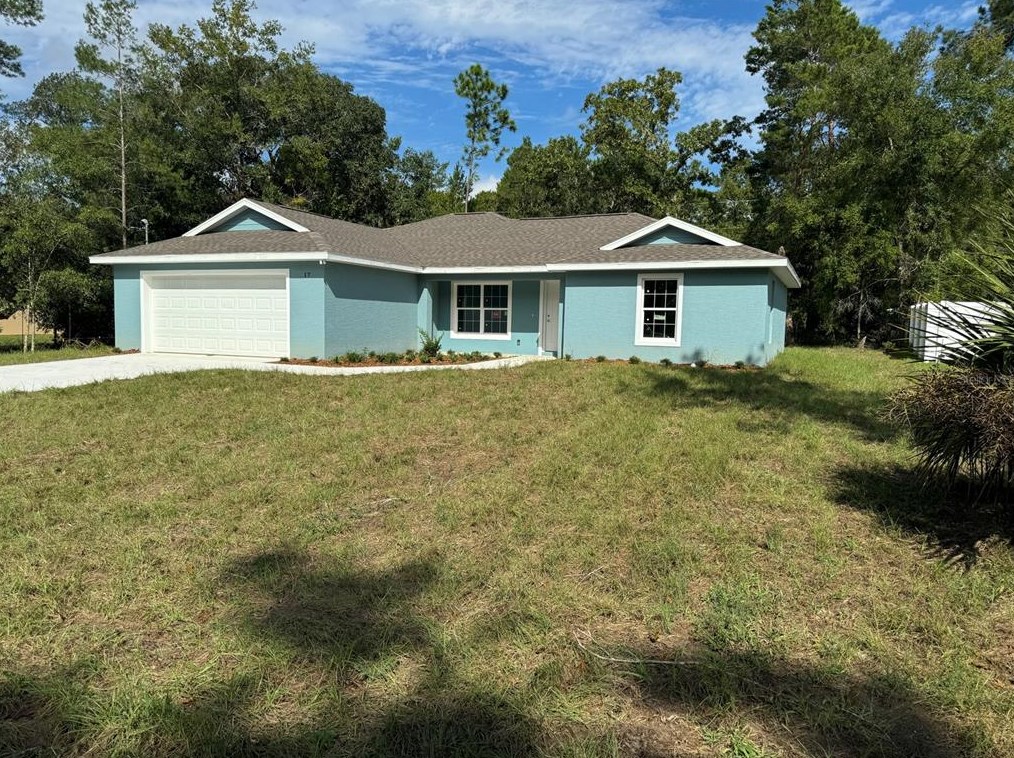 17 Bay Terrace, Ocklawaha, FL 32179