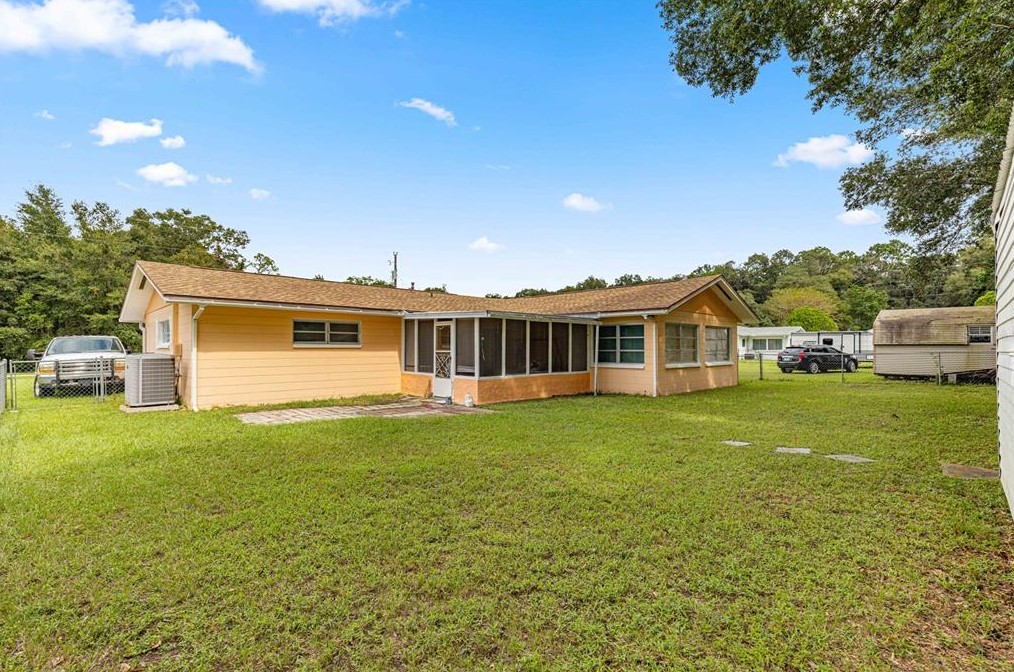 21078 Sw Honeysuckle St, Dunnellon, FL 34431