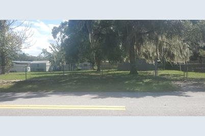 18440 SE 53rd Place, Ocklawaha, FL 32179 - Photo 1