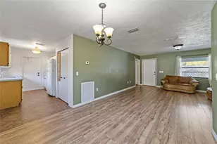 1811 NE 30th St, Ocala, FL 34479 - Photo 10