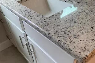 2751 W Mesa Verde Dr, Beverly Hills, FL 34465 - Photo 10