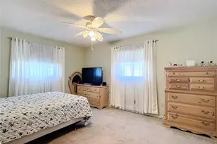 8955 SW 104th Pl, Ocala, FL 34481 - Photo 10