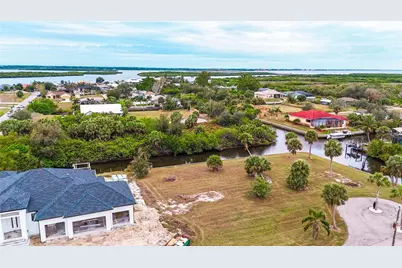 26457 Vendome Court, Punta Gorda, FL 33983 - Photo 2