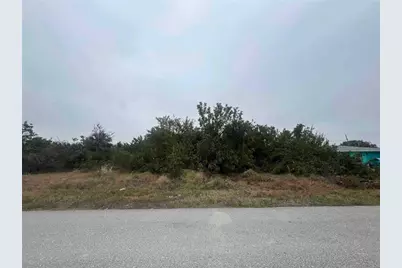 657 Cape Terrace NW, Port Charlotte, FL 33952 - Photo 2