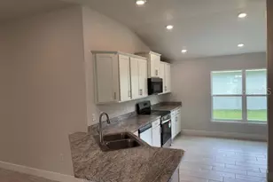 7673 SW 180th Cir, Dunnellon, FL 34432 - Photo 6