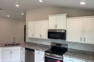 7673 SW 180th Cir, Dunnellon, FL 34432 - Photo 10