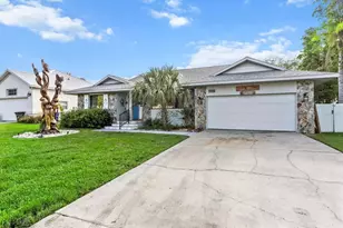 1107 SE 4th Ave, Crystal River, FL 34429 - Photo 4