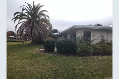 11576 W Kingfisher Court #191, Crystal River, FL 34429 - Photo 4