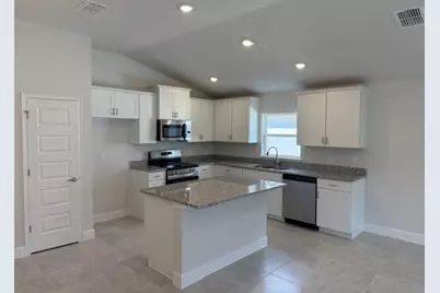 2150 NW 23rd Loop, Ocala, FL 34475 - Photo 2