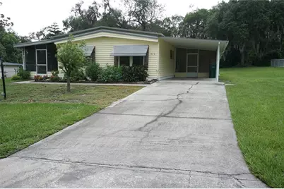 326 Ivanhoe Circle, Lady Lake, FL 32159 - Photo 1