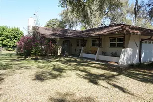 1764 SE 169th Avenue Rd, Silver Springs, FL 34488 - Photo 2