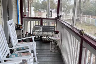 203 Vancouver Cir, Interlachen, FL 32148 - Photo 14