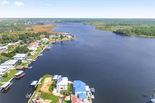 2243 N Kings Cove Point, Crystal River, FL 34429 - Photo 2