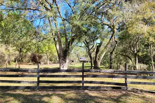 10851 SE 195th St, Inglis, FL 34449 - Photo 6