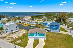 6771 Seaview Blvd, Hudson, FL 34667 - Photo 14